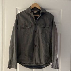 Faherty men's shirt jacket in gray size small